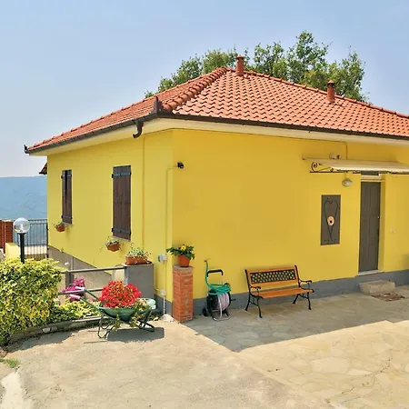 Dom wakacyjny Natura Pontedassio